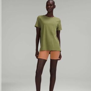 Lululemon Back in Action T-Shirt *Special Edition, Breathable Relax Bronze Green
